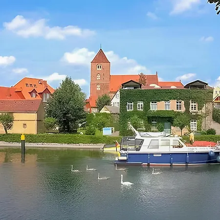 Apartment Plau Am